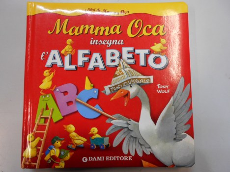 mamma oca insegna l\'alfabeto