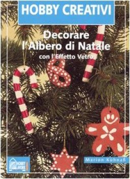 decorare l\'albero di natale