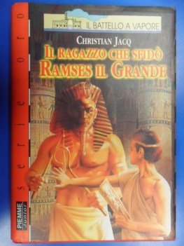 Ragazzo che sfido\' ramses il grande