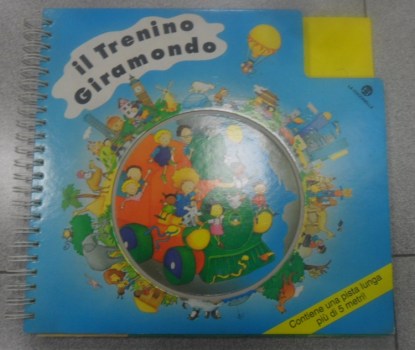 Trenino giramondo. Libro 3D pista lunga 5 metri e treno a molla. Coccinella 1995