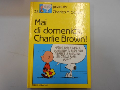 mai di domenica charlie brown