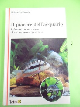 piacere dell\'acquario. riflessioni su un angolo di natura sommersa in casa