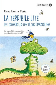 terribile lite del coccodrillo con il suo spazzolino