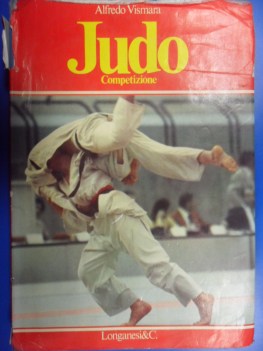 Judo competizione. Completamente illustrato B/N.