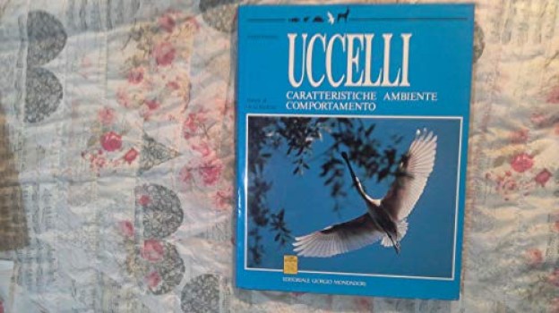 uccelli caratteristiche ambiente comportamento