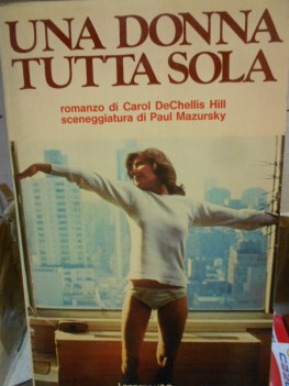 donna tutta sola