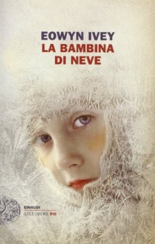 bambina di neve