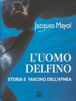 uomo delfino