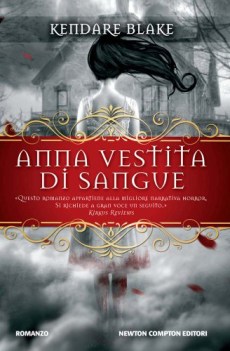 anna vestita di sangue