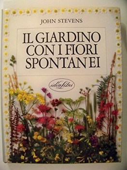 giardino con i fiori spontanei