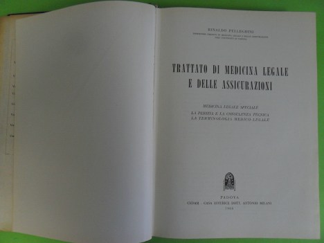 trattato di medicina legale e delle assicurazioni. volume 7