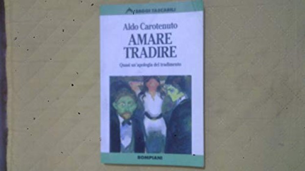 amare tradire