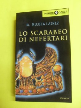 scarabeo di nefertari